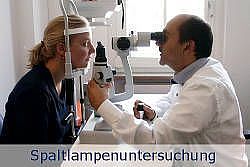 Mit der Spaltlampe wird eine vollständige klinische Untersuchung der Augen durchgeführt.