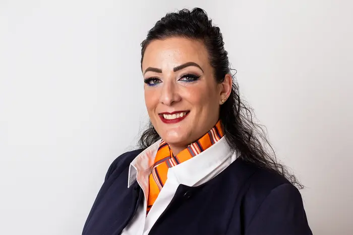 Nina Vrhovac Nina Vrhovac - Staatlich geprüfte Augenoptikerin