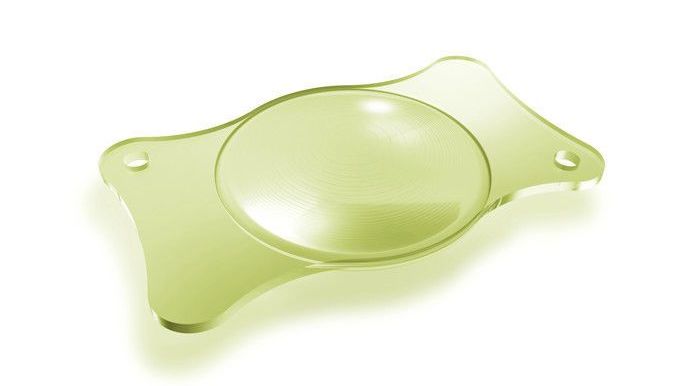 Premiumlinse ist optimiert für Nachtsicht und mit einem Schutzfilter oder einem kontraststeigernden Filter ausgestattet.